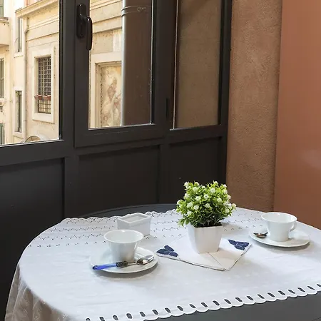 Dimora Storica Palazzo Marescalchi Belli شقة