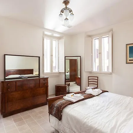 Dimora Storica Palazzo Marescalchi Belli Appartement *